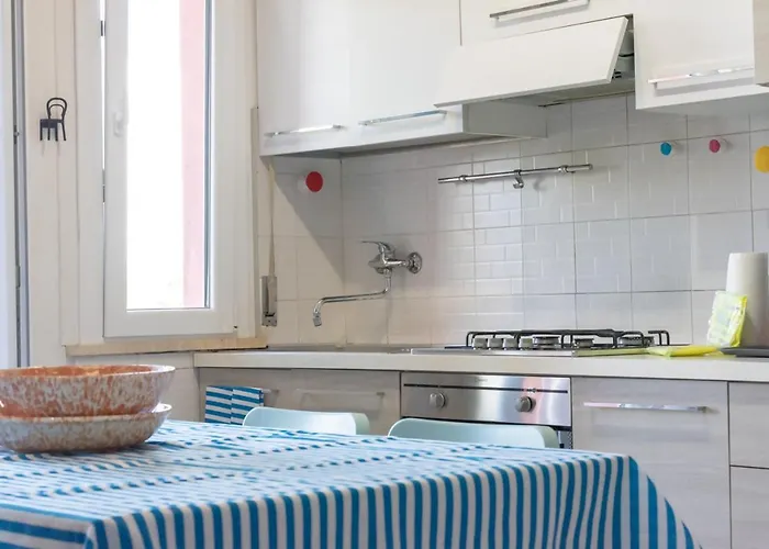 Azzurro Vista Mare Tatil Evi *