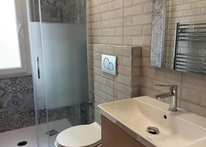 Azzurro Vista Mare * לידו אדריאנו